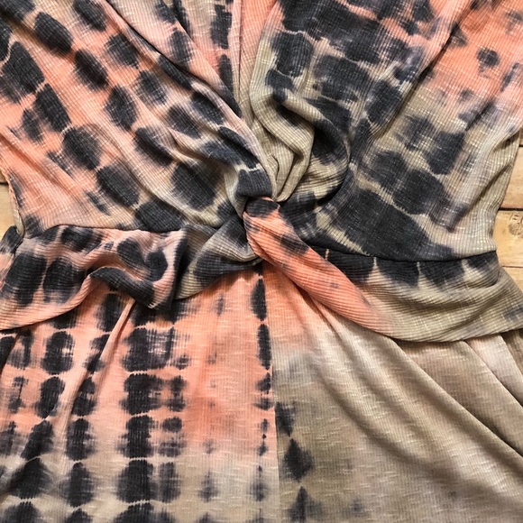 Tie dye romper with gathered knot at waistline - Picture 3 of 4